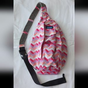 Kavu Chevron Striped Bag